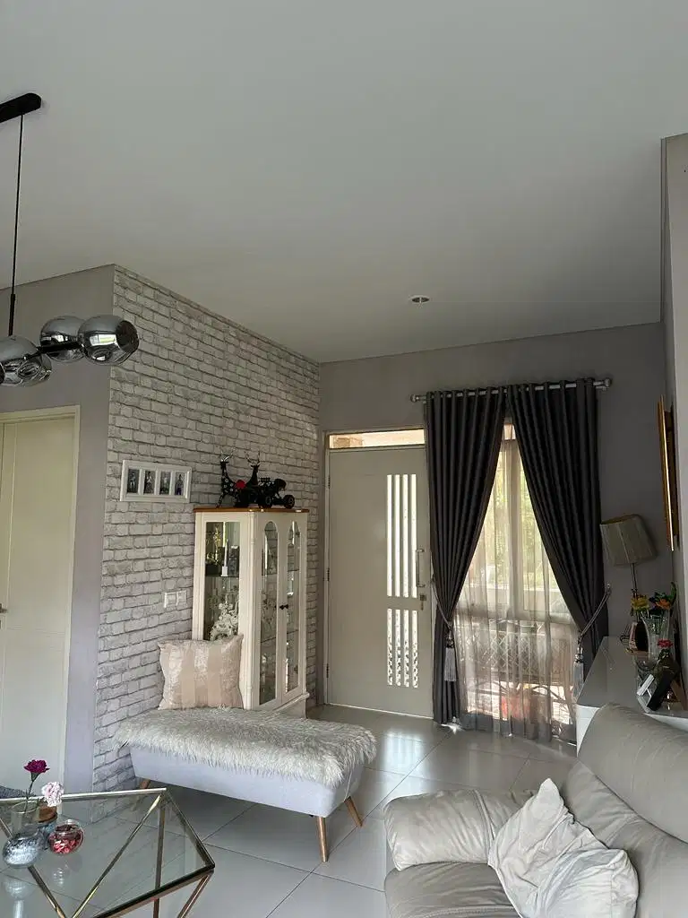 Dijual Rumah di Kota Baru Parahyangan Bandung Barat, Siap Huni