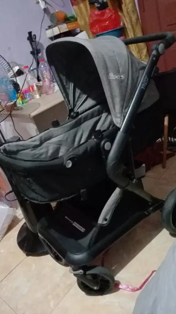 Jual stroller keadaan cukup baik