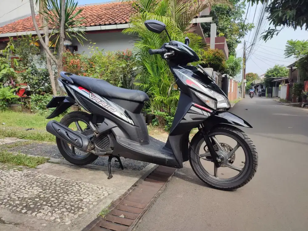 VARIO 110 CW TAHUN 2013 PAJAK HIDUP