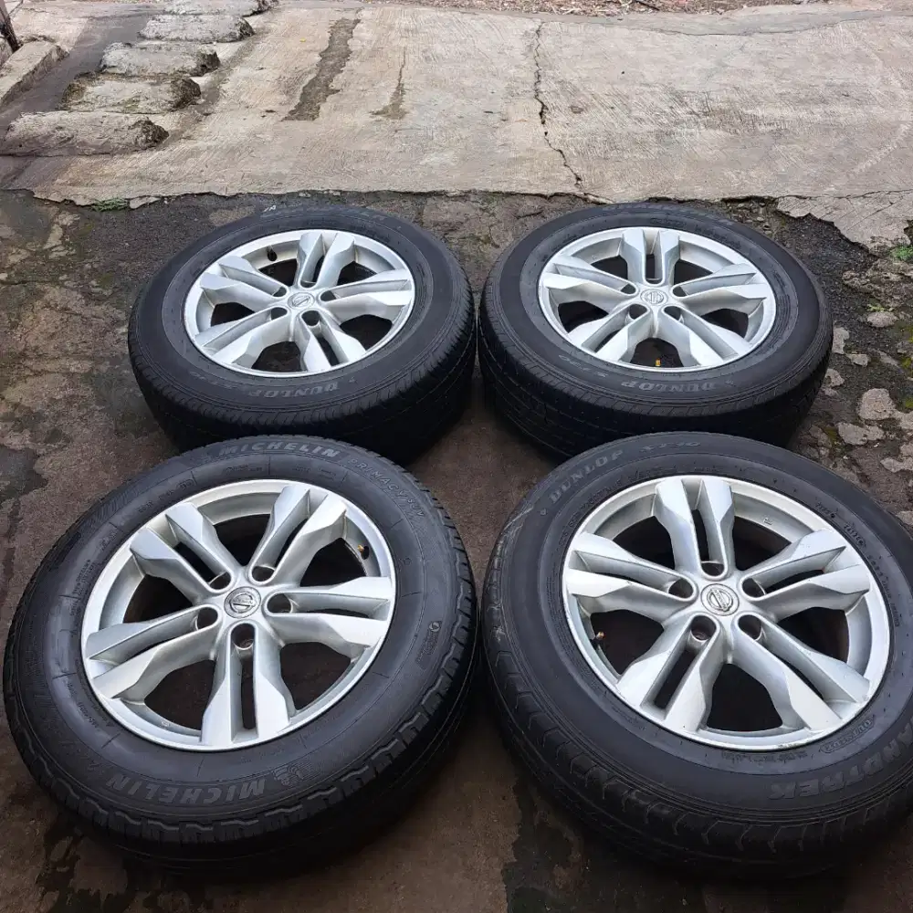 Xtrail velg mobil nissan xtrail ring 17 bisa buat juke serena teana