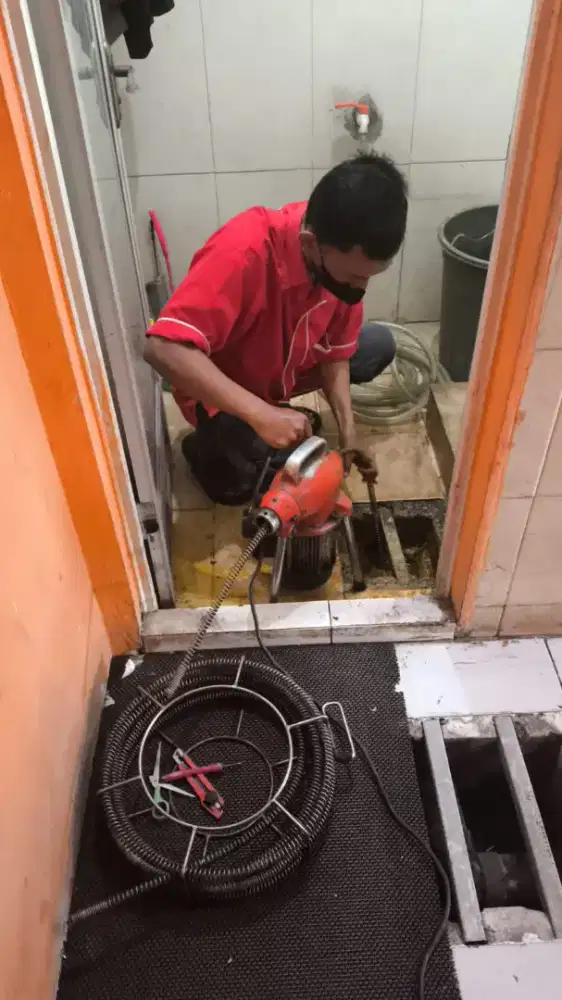 Ahli pelancaran Tukan pipa mampet cepat dan murah