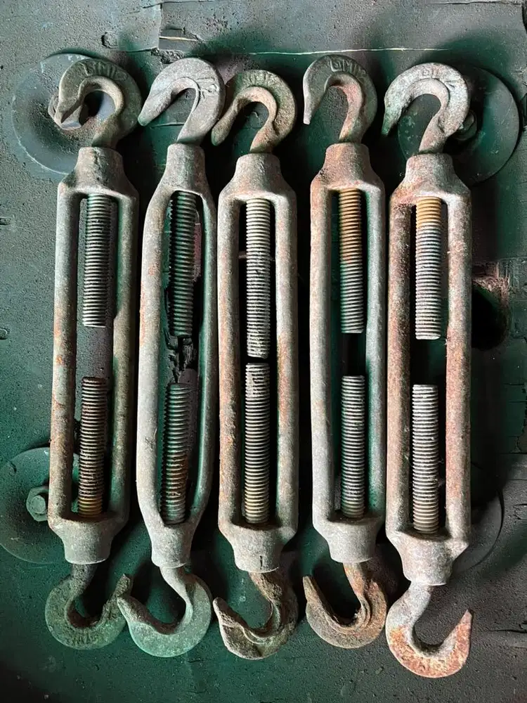 Jarum Keras M12 / Turnbuckle