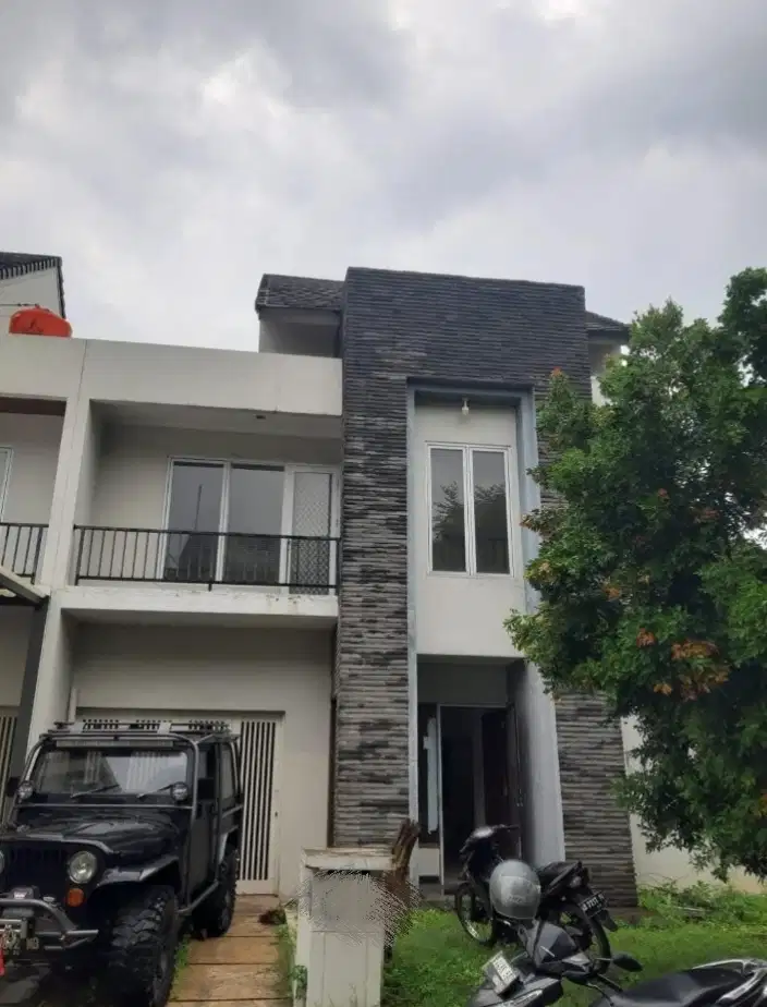Rumah Mewah di Perumahan Premier Village Cipondoh Tangerang