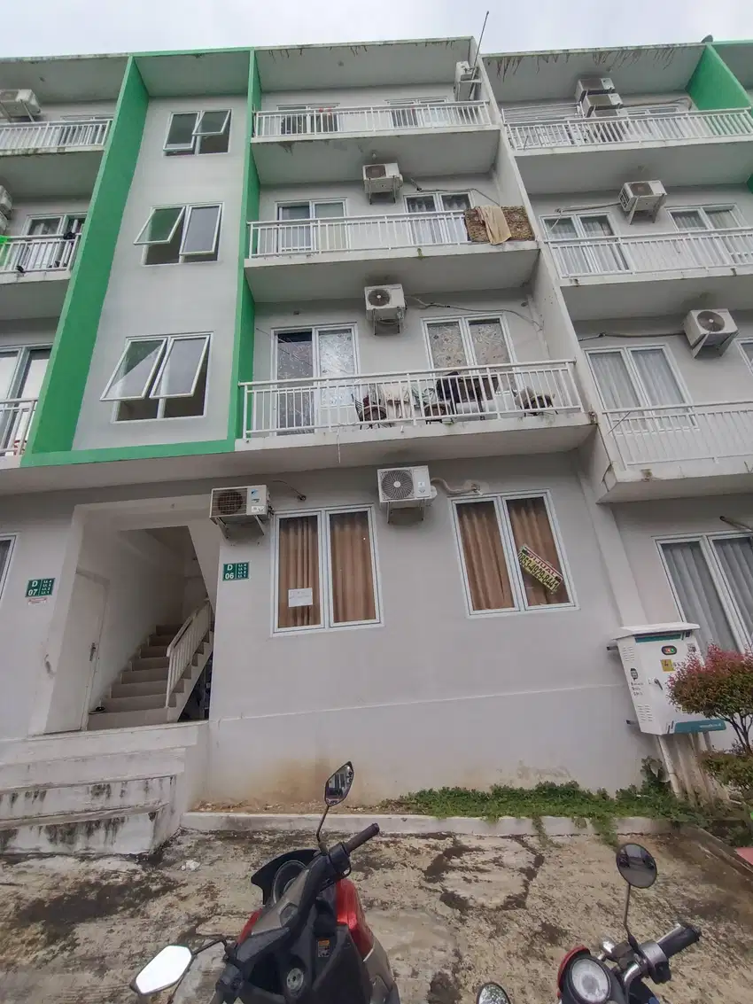 Dijual semi Apartemen Green Valley