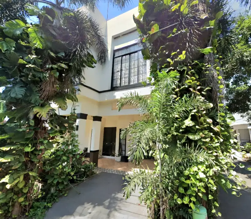 Rumah hook serpong park siap huni renov shm