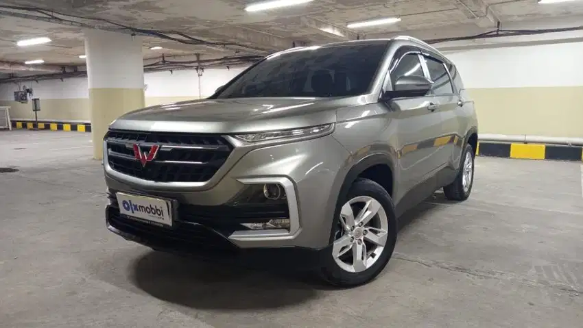 DP Rendah  7JT Wuling Almaz 1.5 Smart Enjoy 6 7-Seater -MT 2019 Abu
