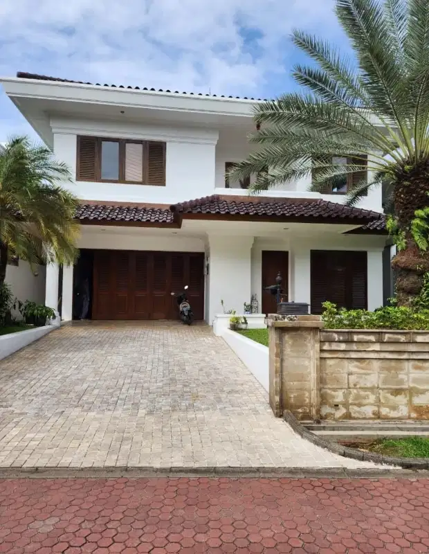 FOR SALE RUMAH SIAP HUNI DEKAT SEKOLAH GONZAGA PEJATEN BARAT JAKSEL