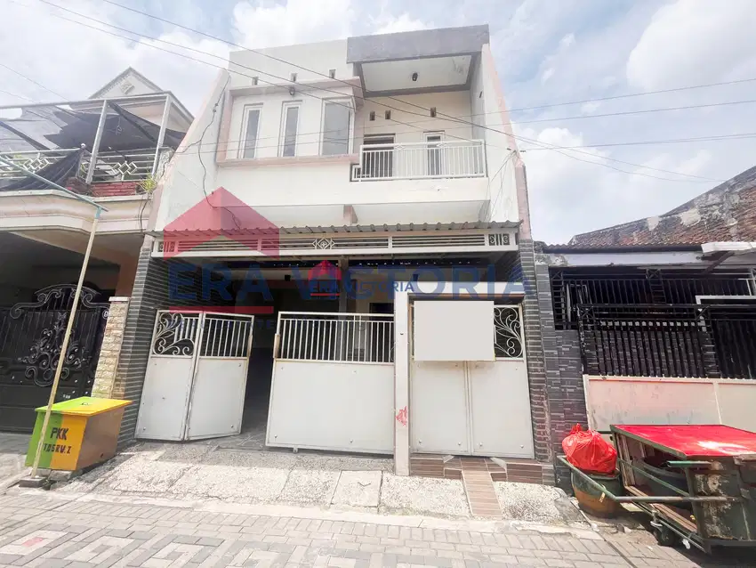 Rumah Kawasan Padat Penduduk Cocok untuk Keluarga
