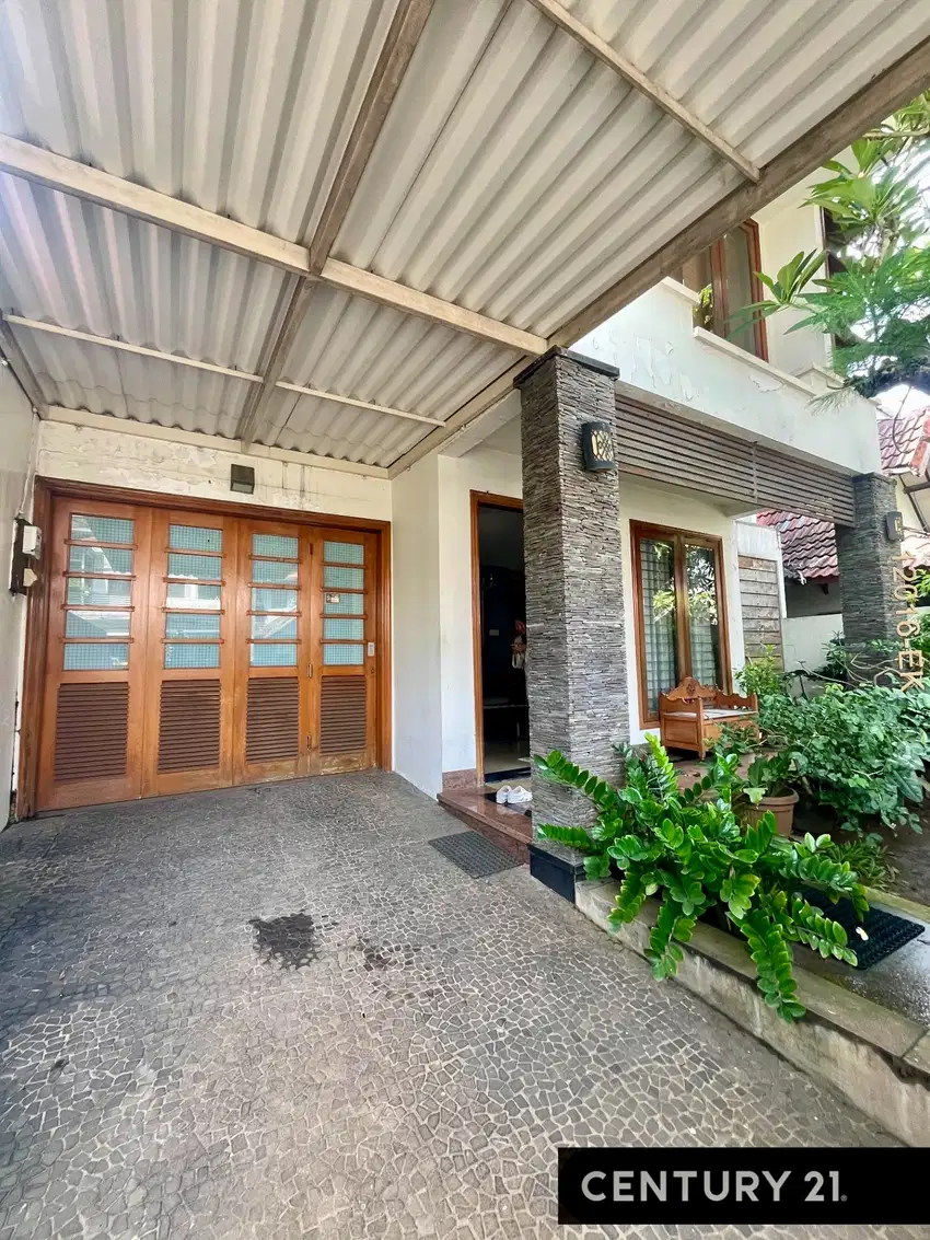 Hot Sale Dijual Rumah Bintaro Sektor 3 ada Taman Belakang 167940