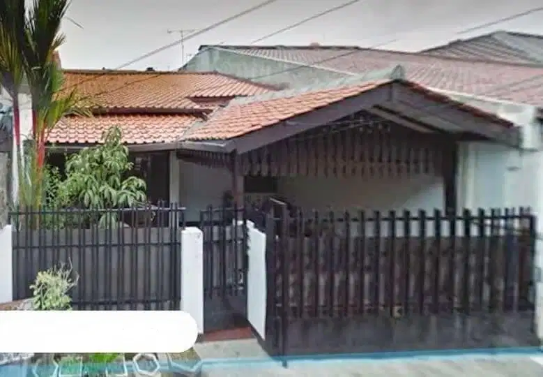 Rumah Seken di Pondok Bambu Jaktim 2 Lantai Hunian Strategis