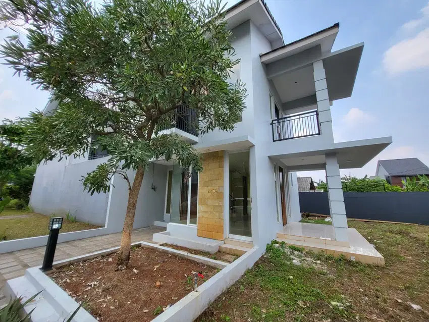Rumah bagus hoek dekat tol di Grand Lotus Village Jatiwarna Bekasi