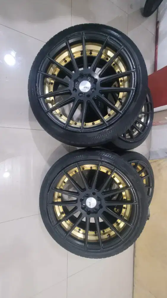 Velg plus ban R18/215/40