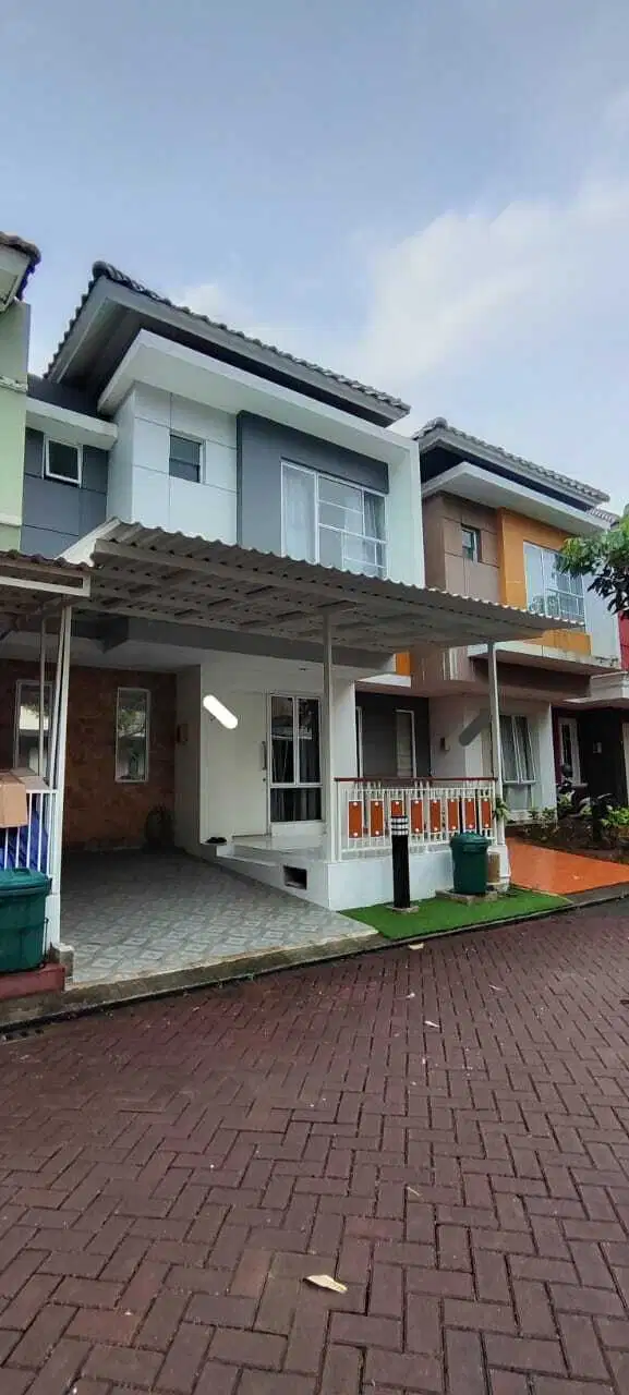 Di SEWA kan - Rumah di Malibu 2 Gading Serpong