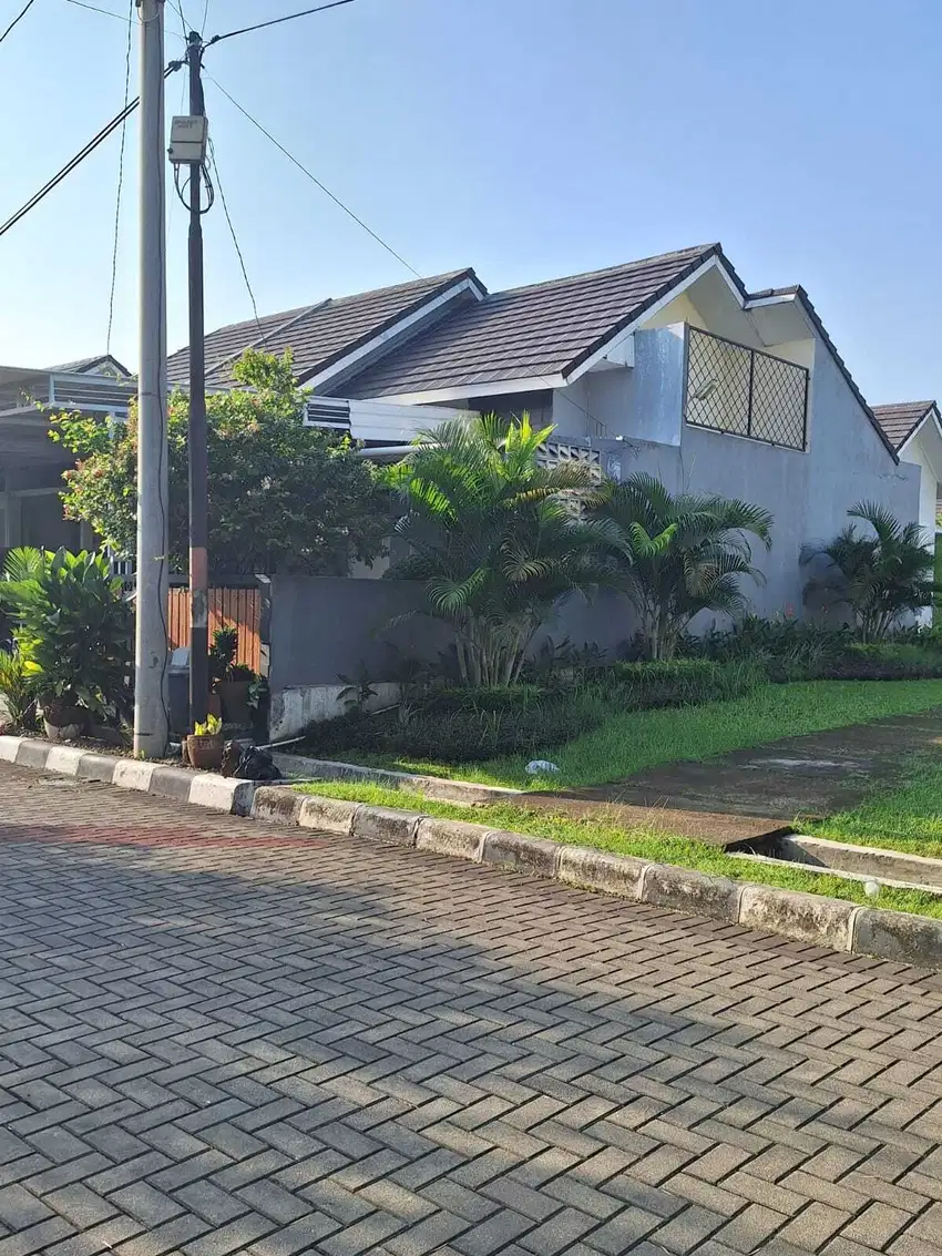 RUMAH HOEK BUKIT CIMANGGU CITY - BOGOR