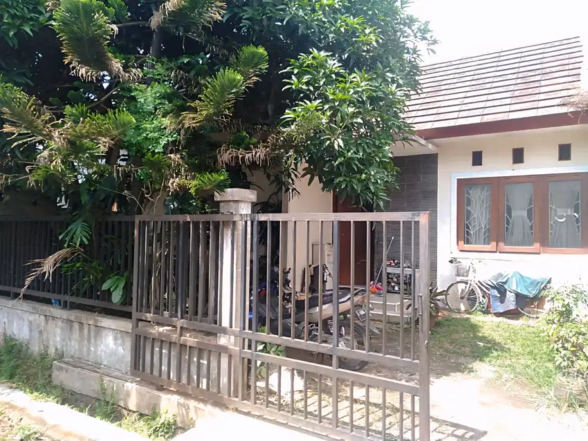 DIJUAL RUMAH HARGA HANCUR TERJUN BEBAS OBRAL SAWANGAN PERMAI DEPOK
