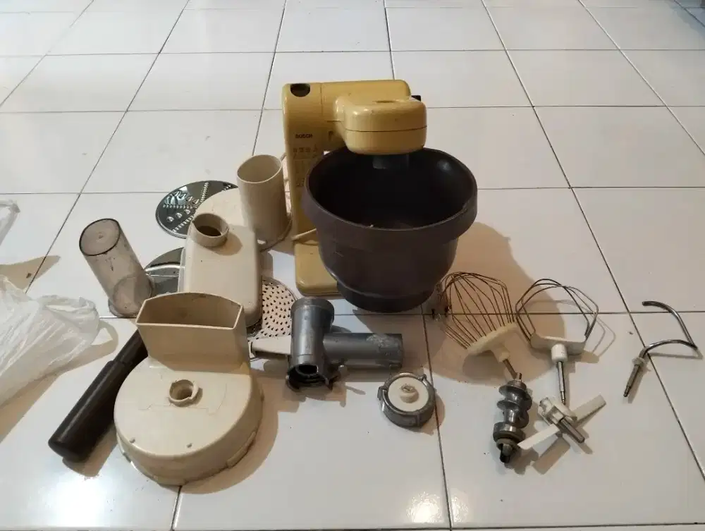 Mikser Bosch multifungsi