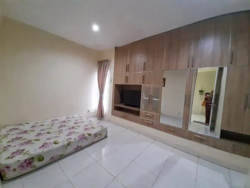 Disewa Rumah Fully Furnished Di Jatibening Dekat Tol, LRT Bebas Banjir