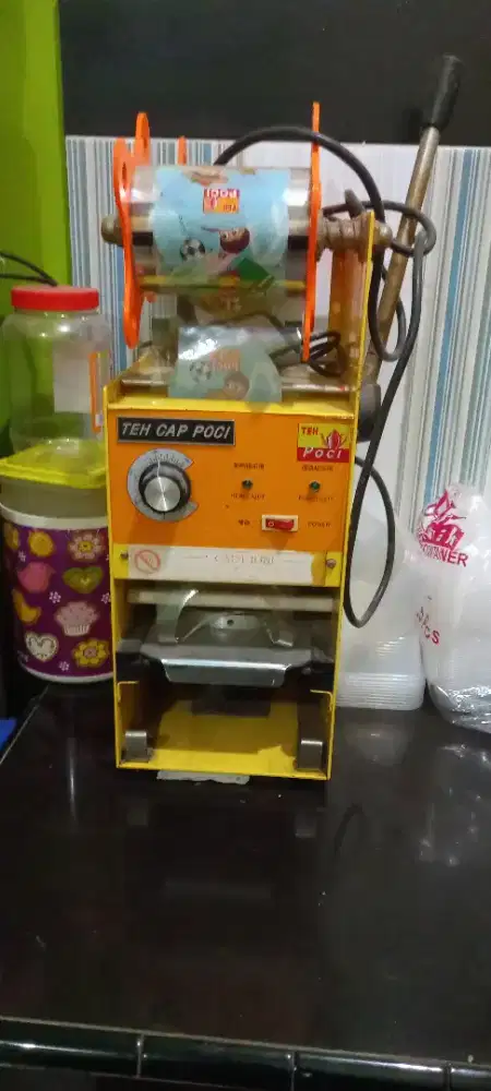 Mesin cup gelas poci