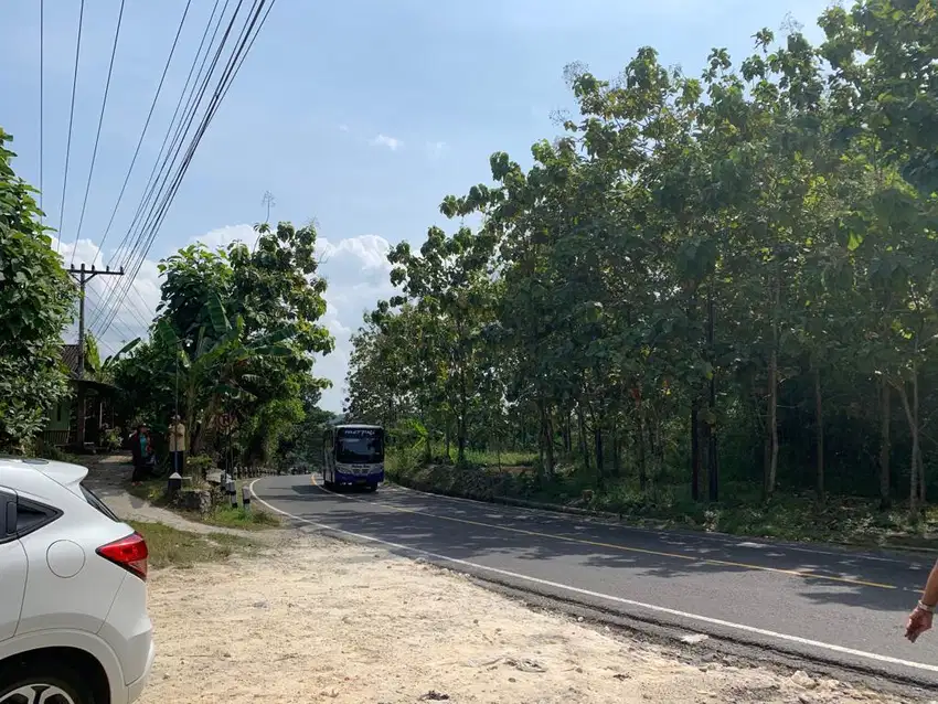 Tanah pinggir jalan raya jogja wonosari di bukit bintang cocok usaha