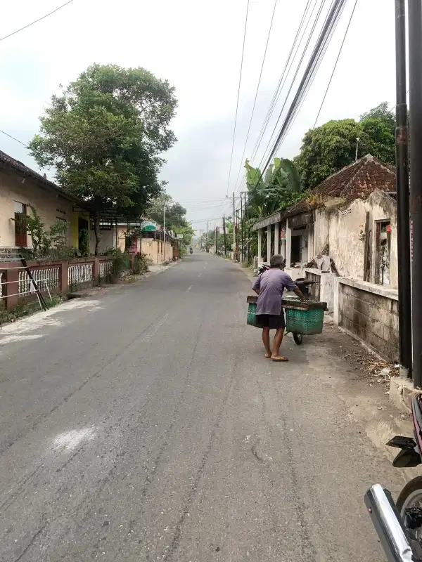 tanah nyaman dan strategis jalan utama gancahan godean