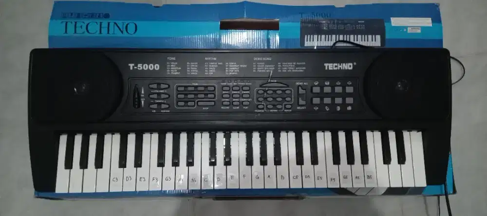 Piano Keyboard Techno T-5000
