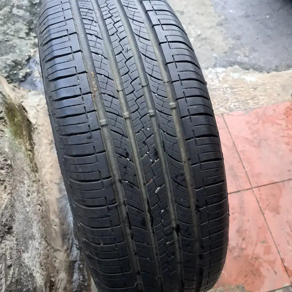 Ban mobil 225 60 r17 gt radial savero suv ring 17