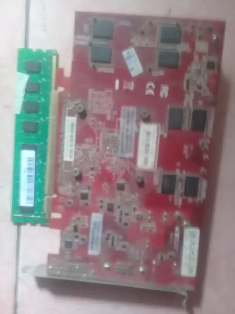 Copotan pc ram 4gb ddr3 dan vga 1gb