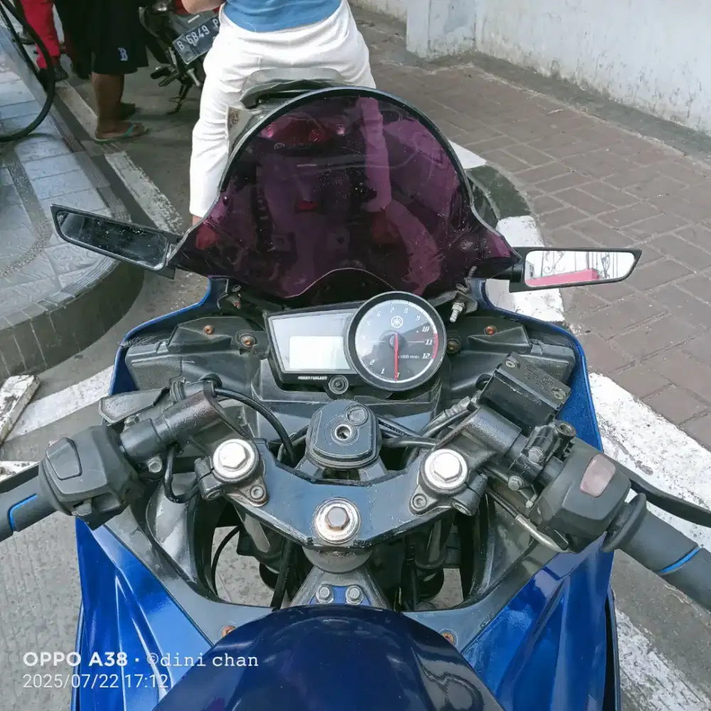 YAMAHA R15 TAHUN 2016