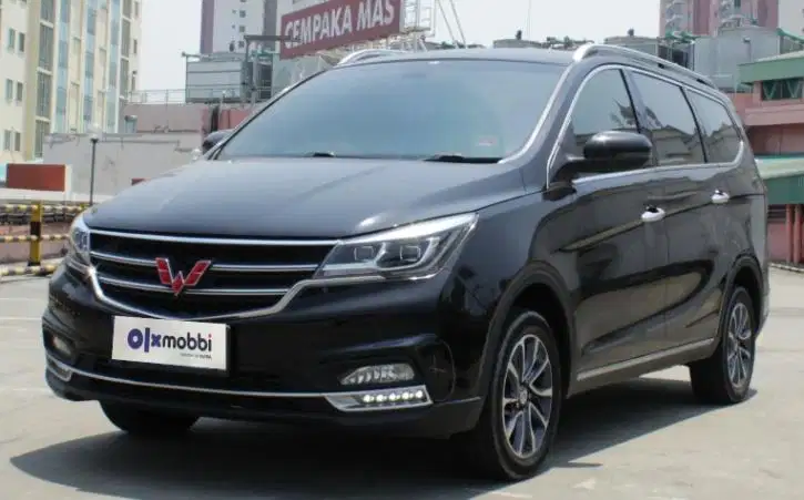 2018 TDP 7,JT Wuling Cortez 1.8 L Lux AMT Bensin-AT Hitam