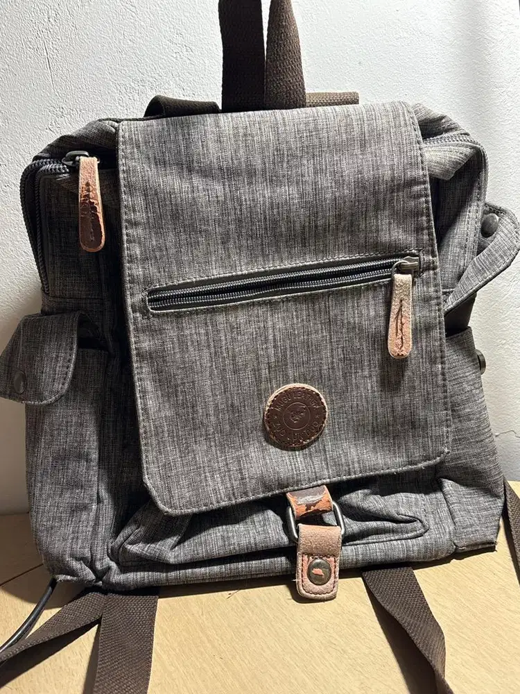 Tas ransel Minimalist Dark Grey