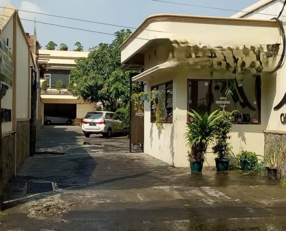 Dijual rumah kos aktif siwalankerto dekat petra