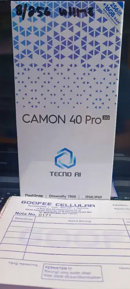 Tecno Camon 40 Pro 8/256 GB resmi