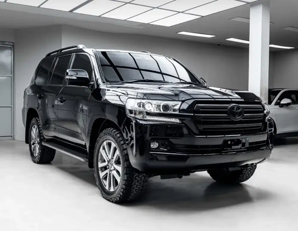 Landcruiser VXR200 thn 2021
Limited Australia Non Airsus V8