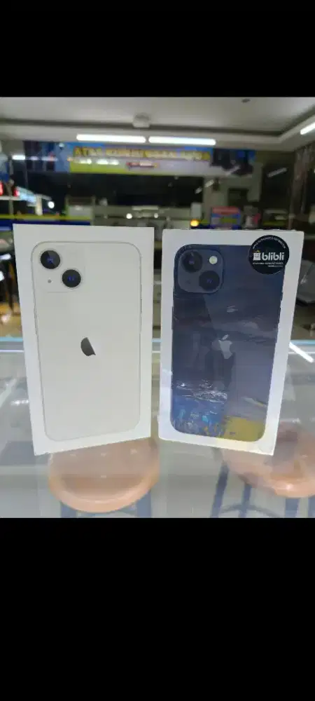 iPhone 13 128gb garansi resmi tAm ibox GDN blibli BNIB greenpeel