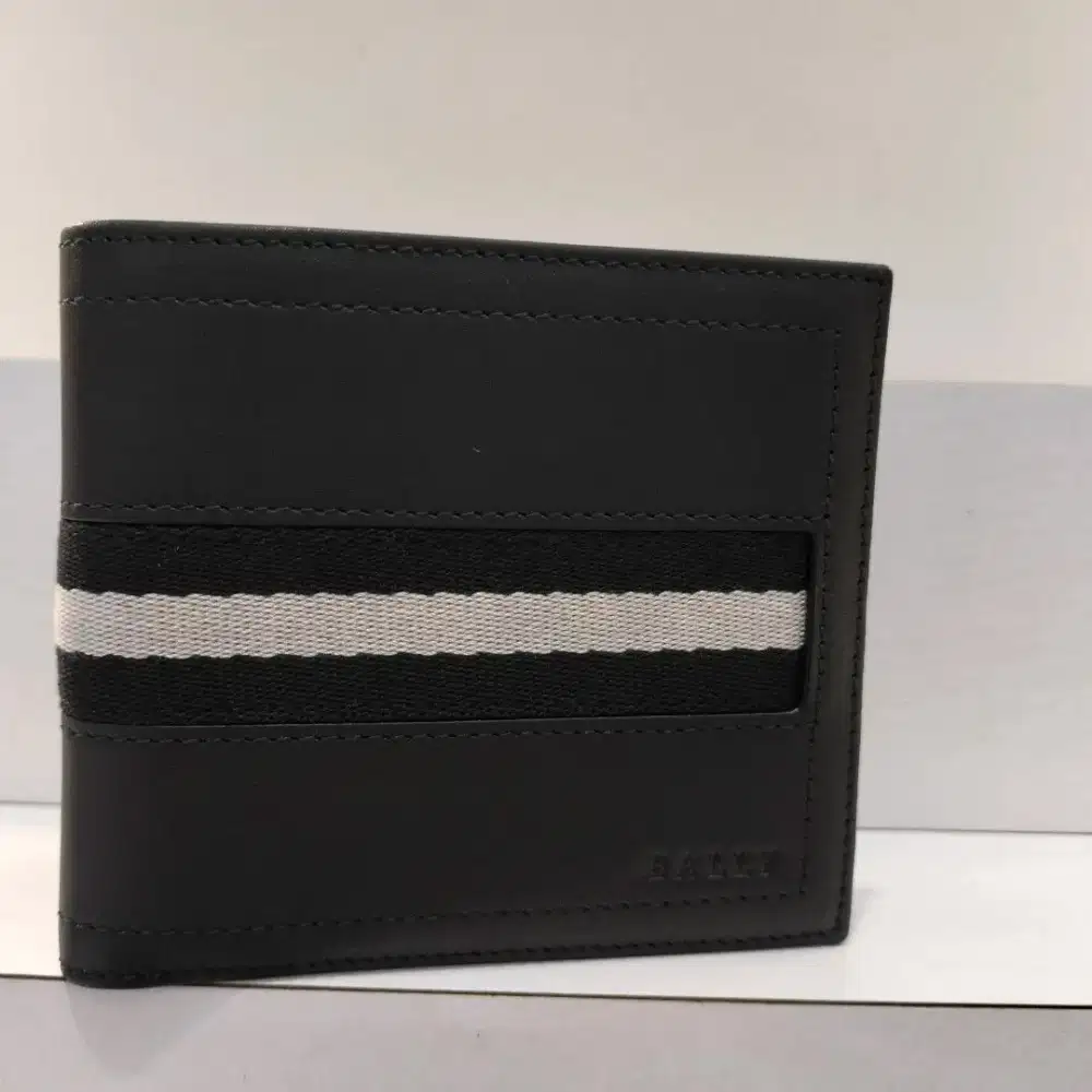 Bally tollen bifold leather wallet dompet