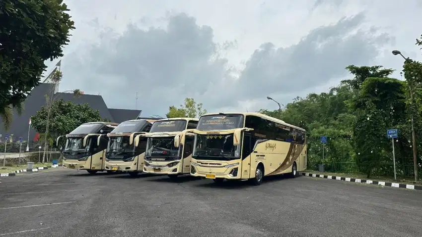 Sewa Bus Pariwisata Murah di Jakarta BUS PARIWISATA MELODY TRANSPORT