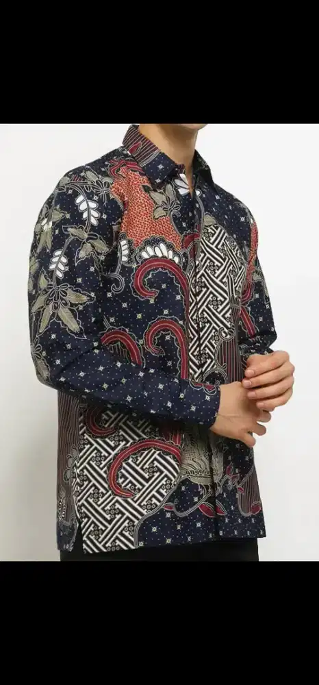 Jual kemeja batik lengan panjang, merek Rianty.