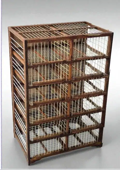 Dong dang lepas 12 pintu bekas