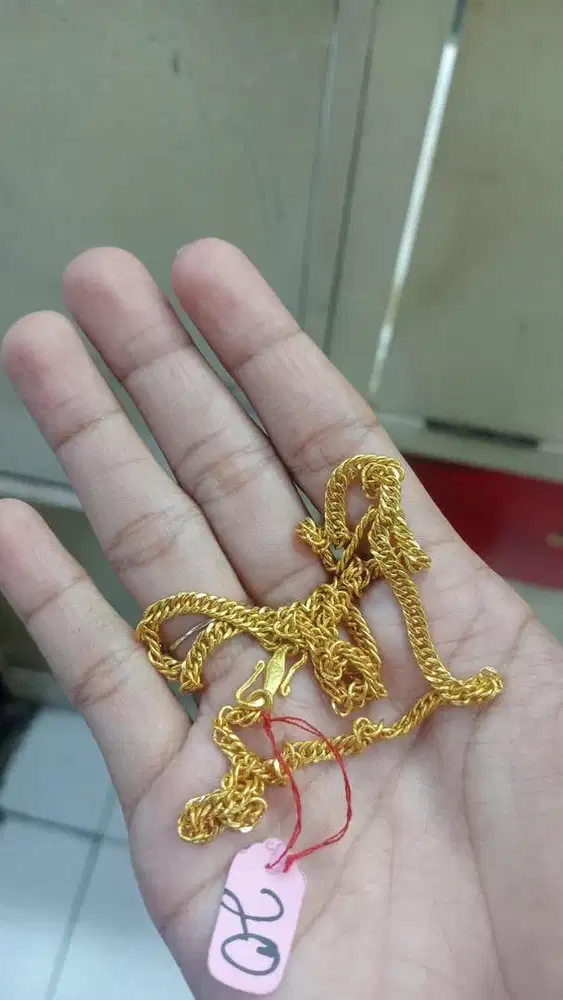 Jual beli emas lama tahun lama