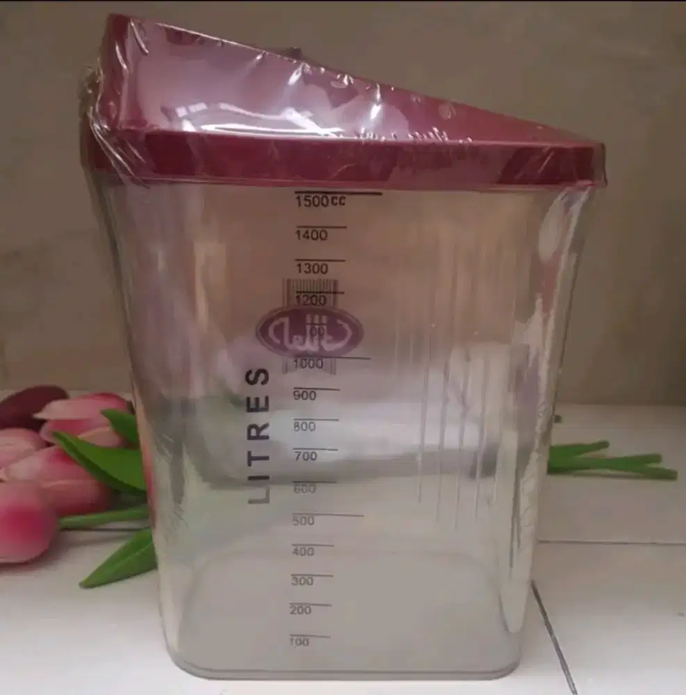 Gelas ukur tempat wadah air minyak susu dapur masak
