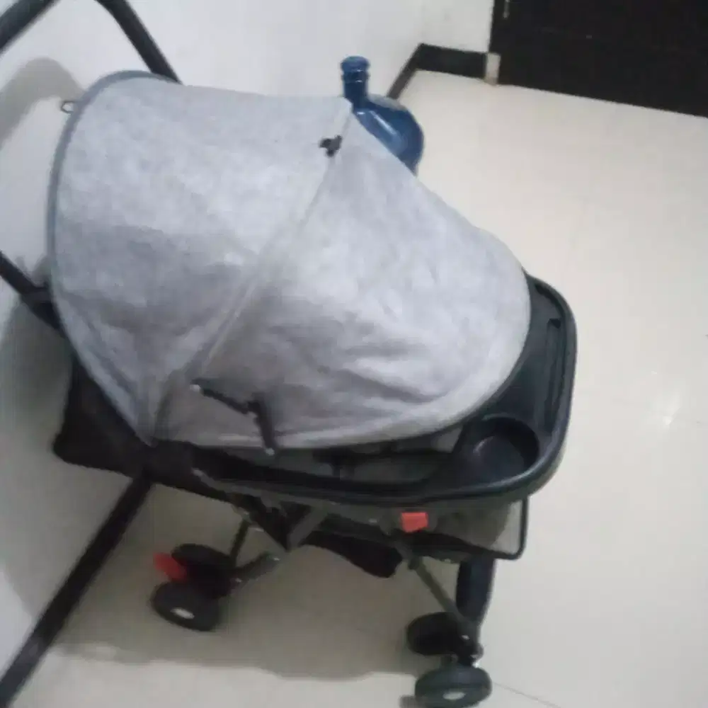Dijual stroller buat bayi baru lahir sampai 2thn