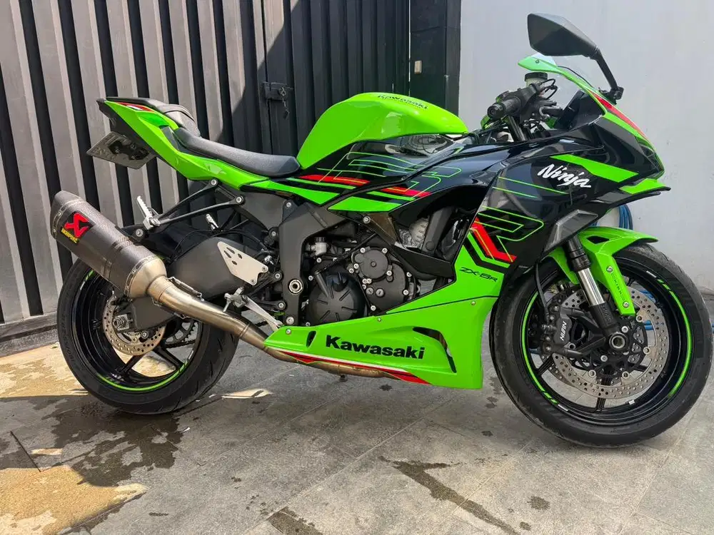 Kawasaki zx6r 636 facelift like new