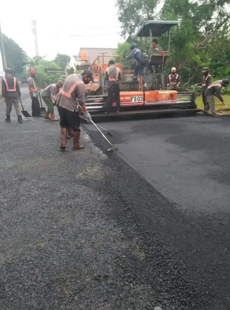 Pengaspalan hotmix halus