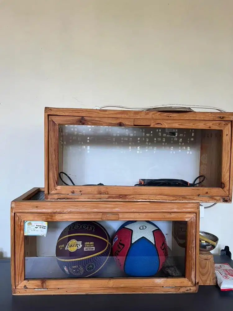 Dijual 2 Kandang Reptil