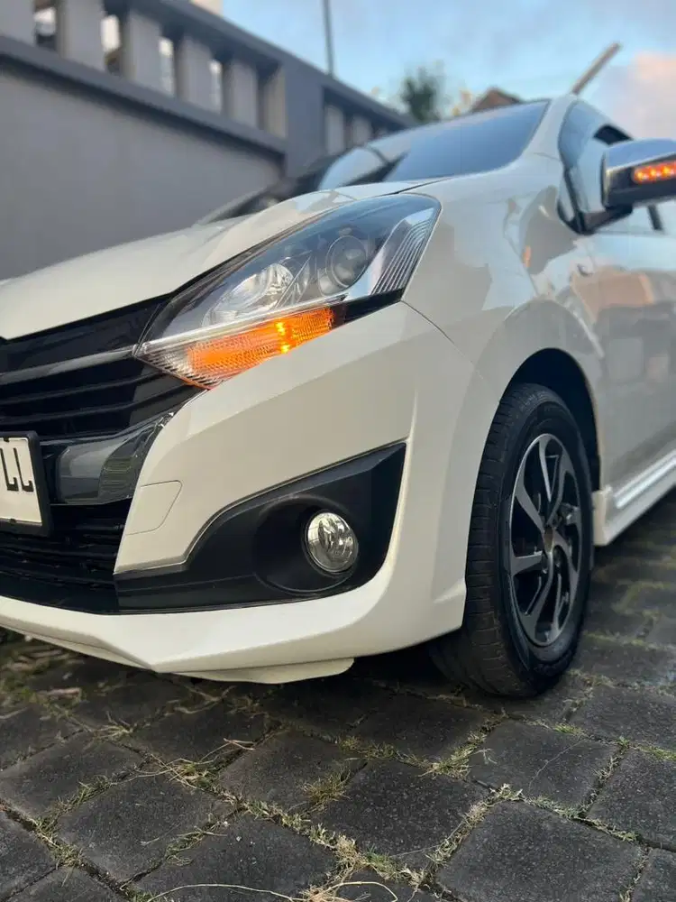 Ayla x 2019 matic 1.2cc asli bali