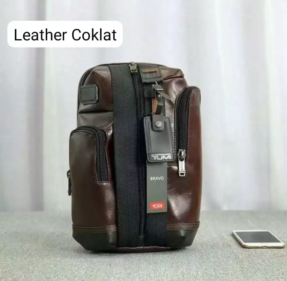 Tas Tumi Men Saratoga Slingbag Selempang Leather Brown Coklat