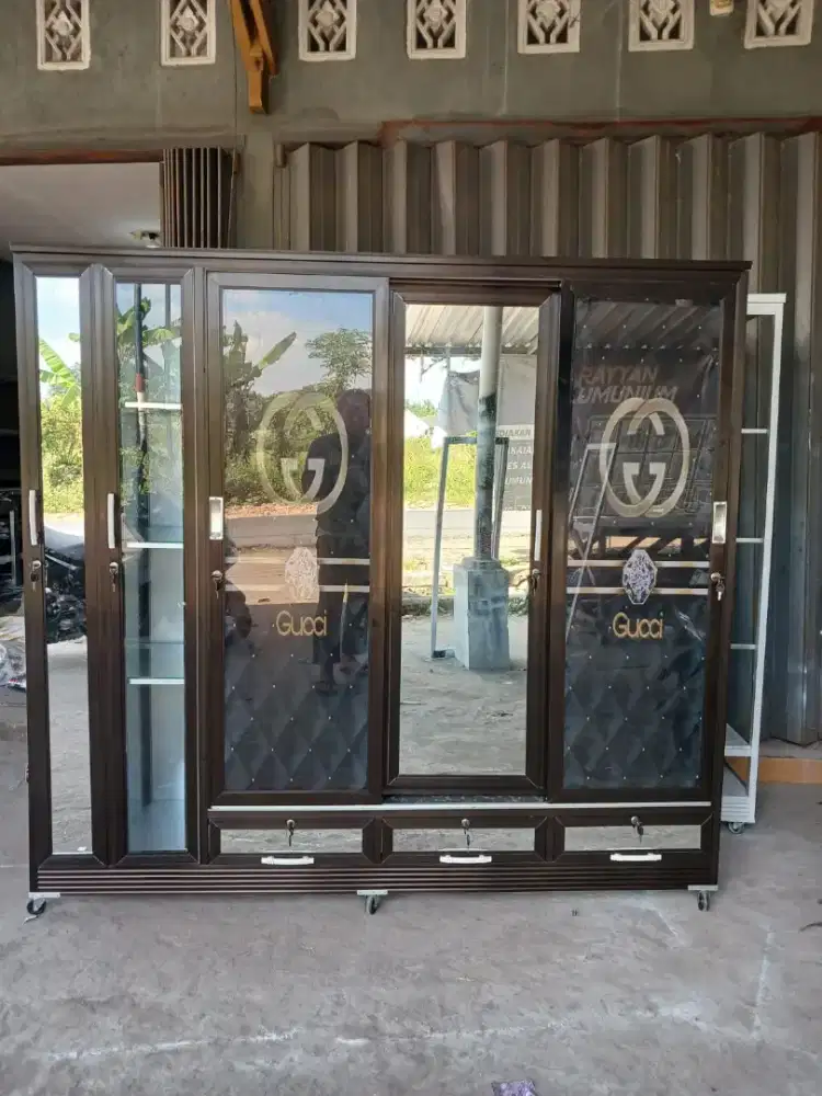 Lemari 3p hijab geser+tempat tas