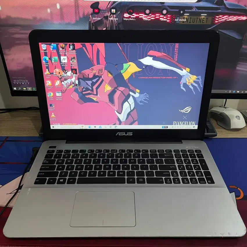 Asus X555ba AMD A9 Ram 8ddr4 ssd128+hdd500 w10