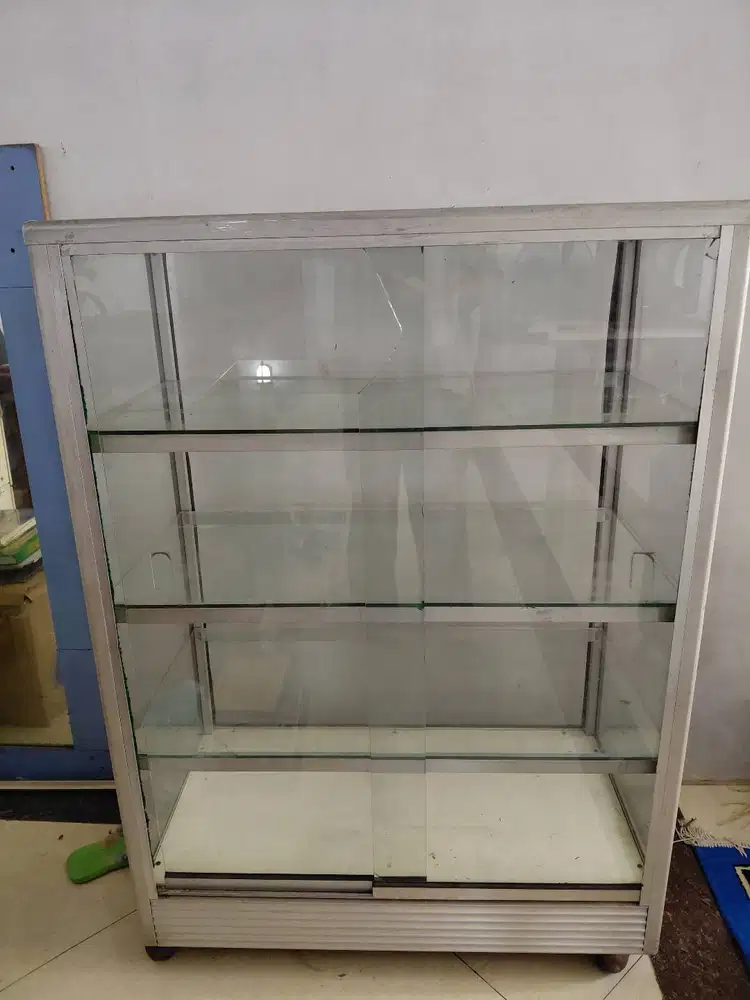 ETALASE KACA UKURAN 75 CM