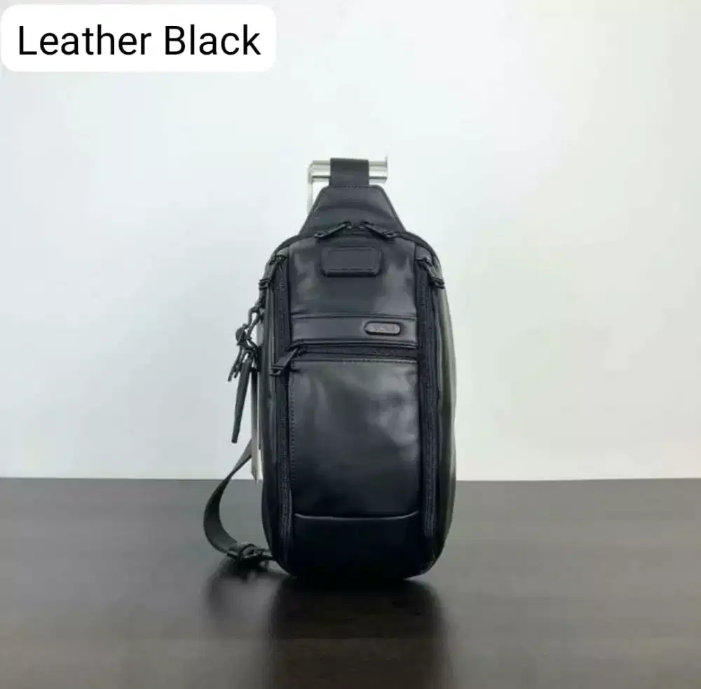 Tas Tumi Large Slingbag Crossbody Leather Black